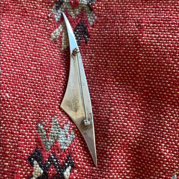 Brooch - Picture 2 of 3